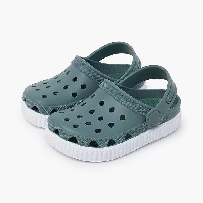Clearance Rubber Clogs Trainers Type Girls Jelly Sandals And Beachwear